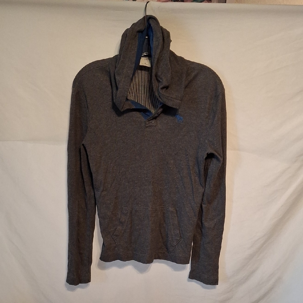 Abercrombie Kids Gray Pullover Sweater